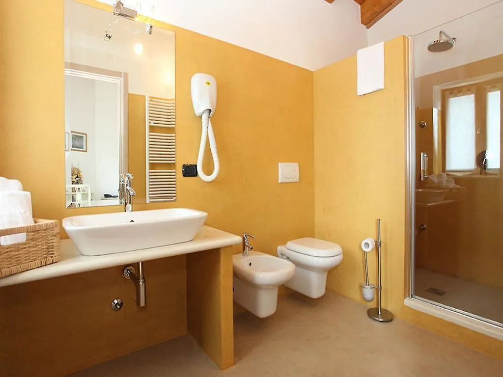 Relais Fontana Rosa B&B Wellness Caprino Veronese 3*,