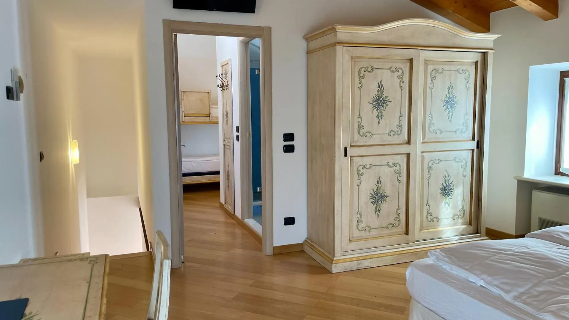 Relais Fontana Rosa B&B Wellness Caprino Veronese Italy